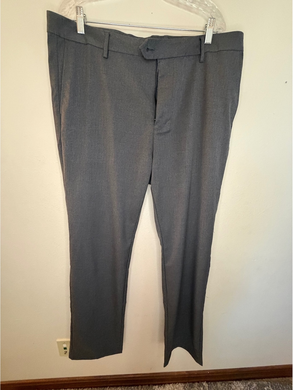 '90s Straight Fit Men's Dress Pants with Built-In Flex, Size 38x36 / Workwear
